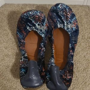 Lucky brand flats